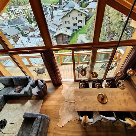 Luxury Engedi Chalet